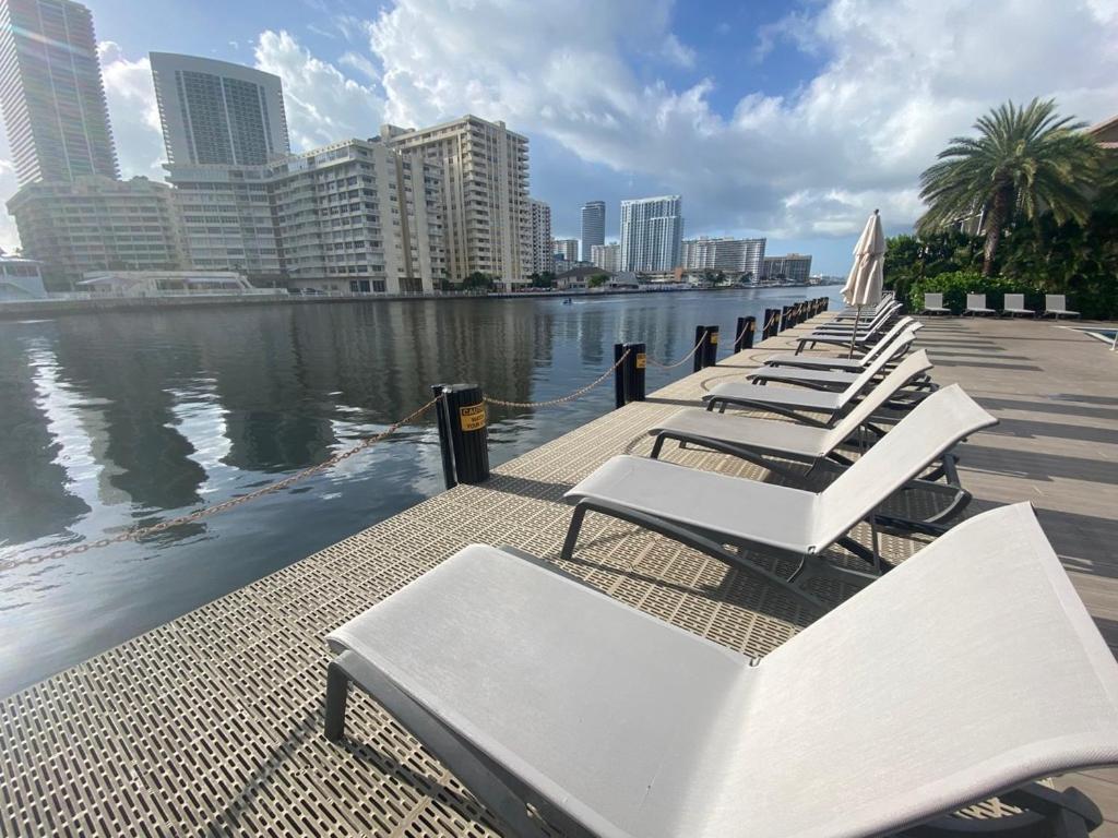 Rooftop 1B-1B Amazing View BW 30A Hallandale Beach Esterno foto